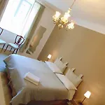 安非塔卡梅尔萨韦纳旅馆