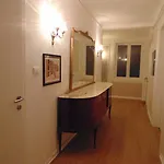 安非塔卡梅尔萨韦纳旅馆 招待所 *